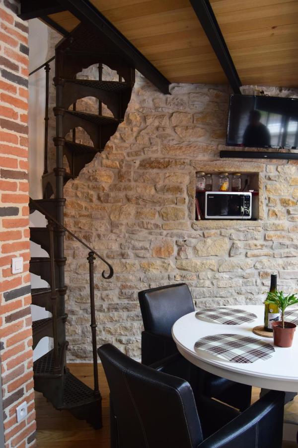 L'Aubergiste Corcelles-les-Arts Exterior foto